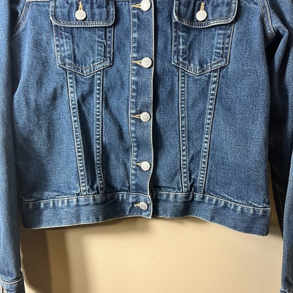 Denim Blue Jean Jacket by Old Navy Size Medium Country Casual Western Trucker - Picture 4 of 7